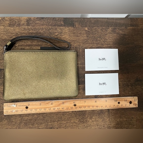 Coach Metallic Gold Wristlet, With Tag - Picture 2 of 5
